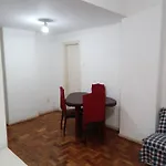 Copacabana Uma Quadra Da Praia